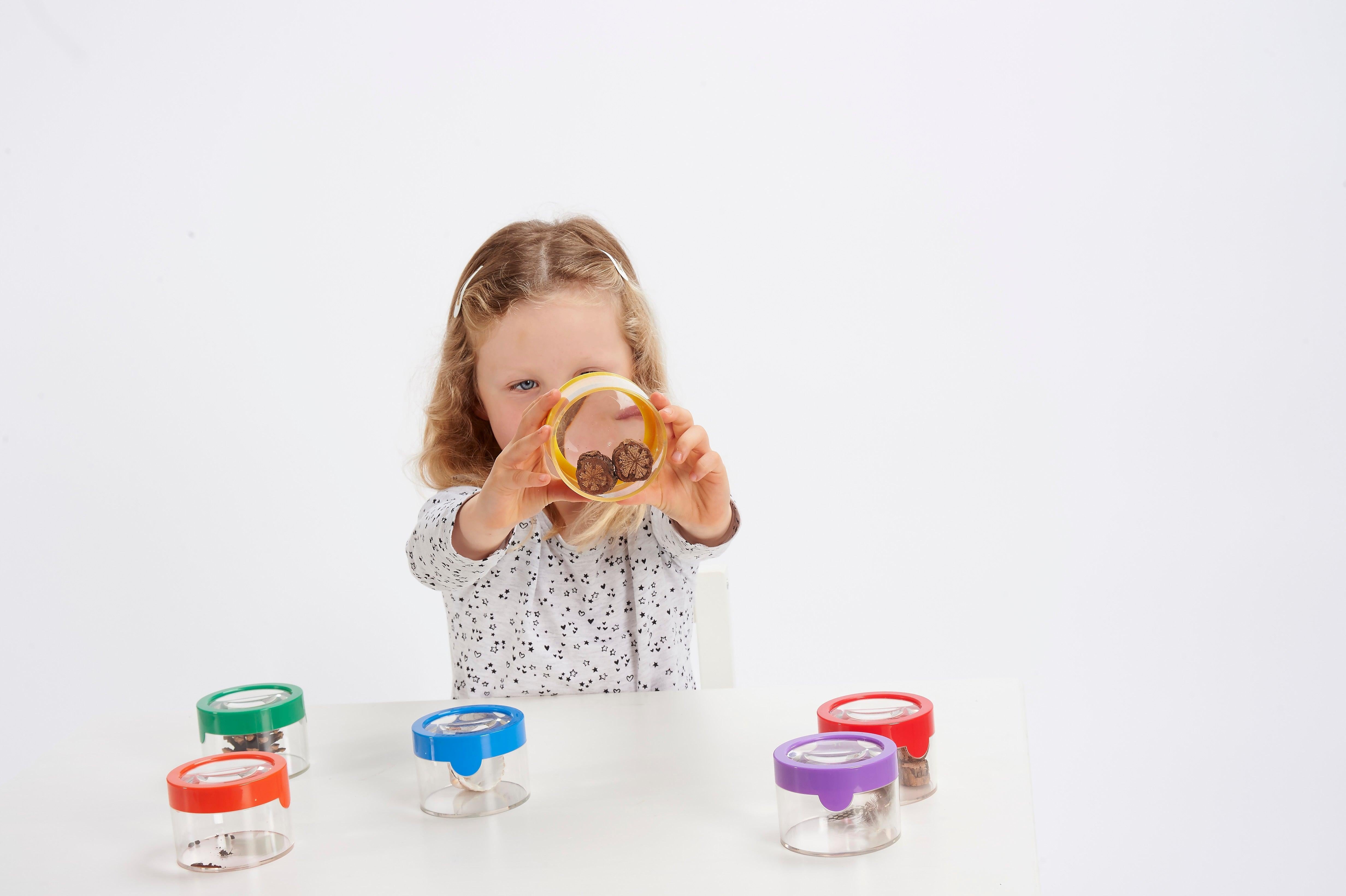 Observatiepotten met loep